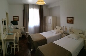 Double or Twin Room, Balcony, Sea View | View from room - Pensão Residencial Vila Teresinha (Funchal)