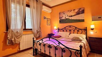 Appartamento Standard, vista giardino (Gemelli) | 1 camera, biancheria in cotone egiziano