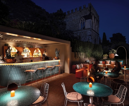 Snack bar. Villa Taormina