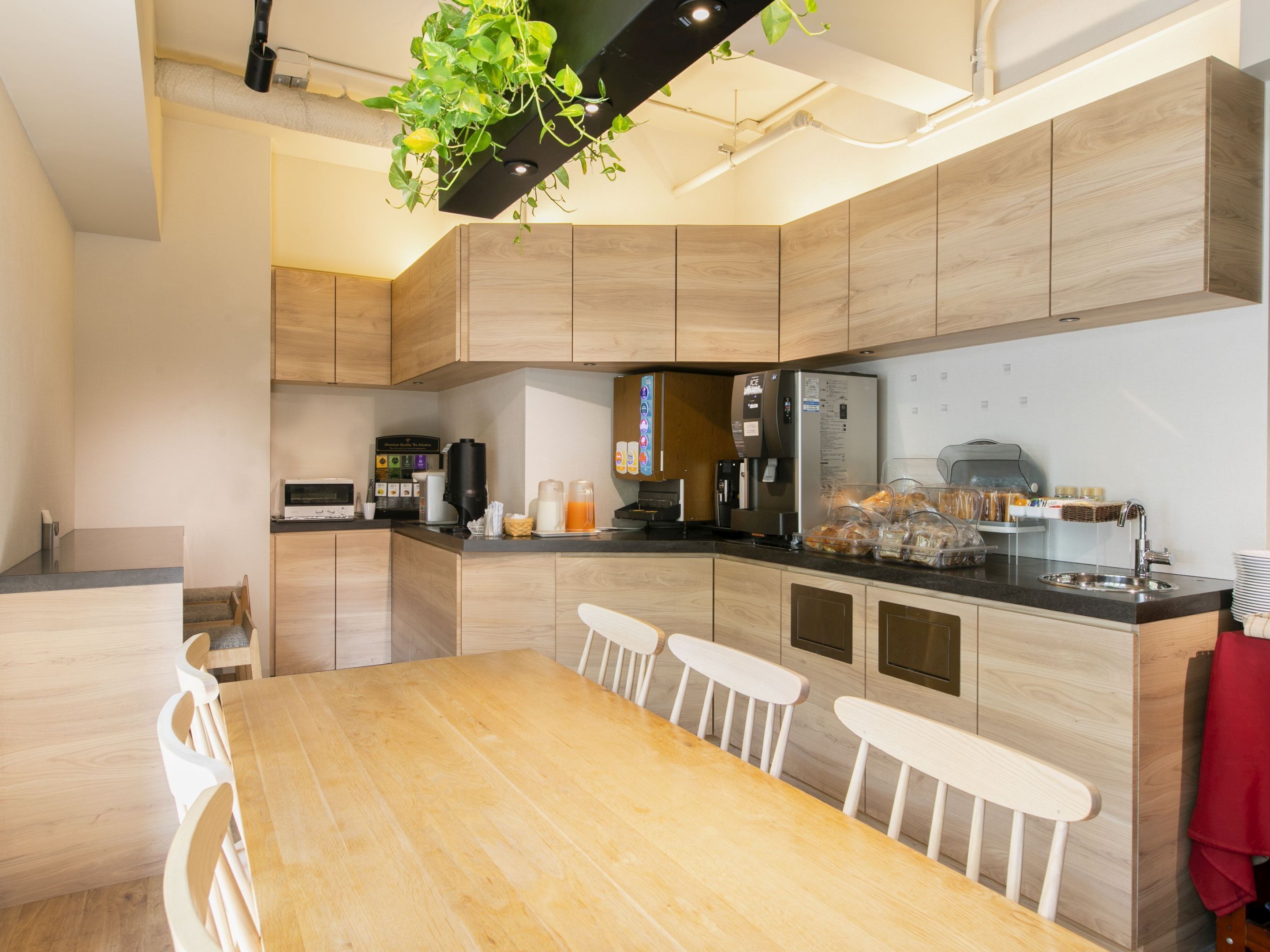 daily english breakfast (jpy 1000 per person)