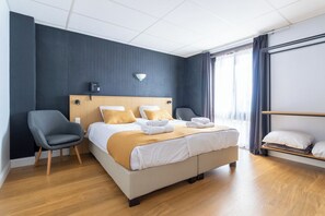 Coffres-forts dans les chambres, bureau, chambres insonorisées