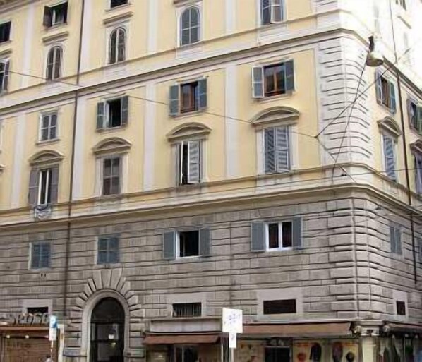 Entrée de l’hébergement