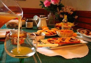 Breakfast area - Bed & Breakfast Ripa Medici (Orvieto)