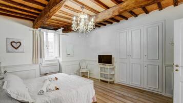 Minibar, Bügeleisen/Bügelbrett, kostenloses WLAN