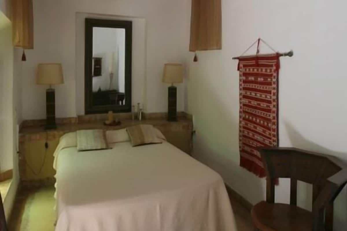 Comfort Double Room, Private Bathroom (Foulla)