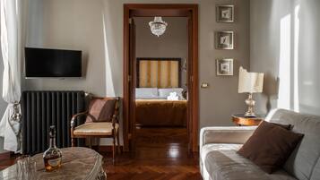 Televisión de pantalla plana