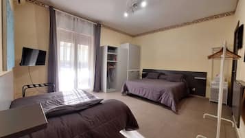 Presidential-Suite, 1 Schlafzimmer, Terrasse, zum Garten hin | 1 Schlafzimmer, italienische BettbezĂŒge von Frette