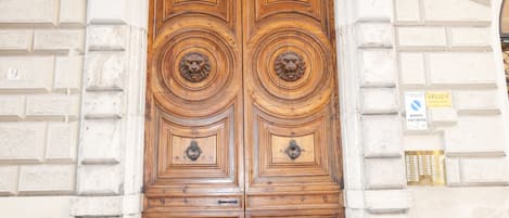 Entrée de l’hébergement