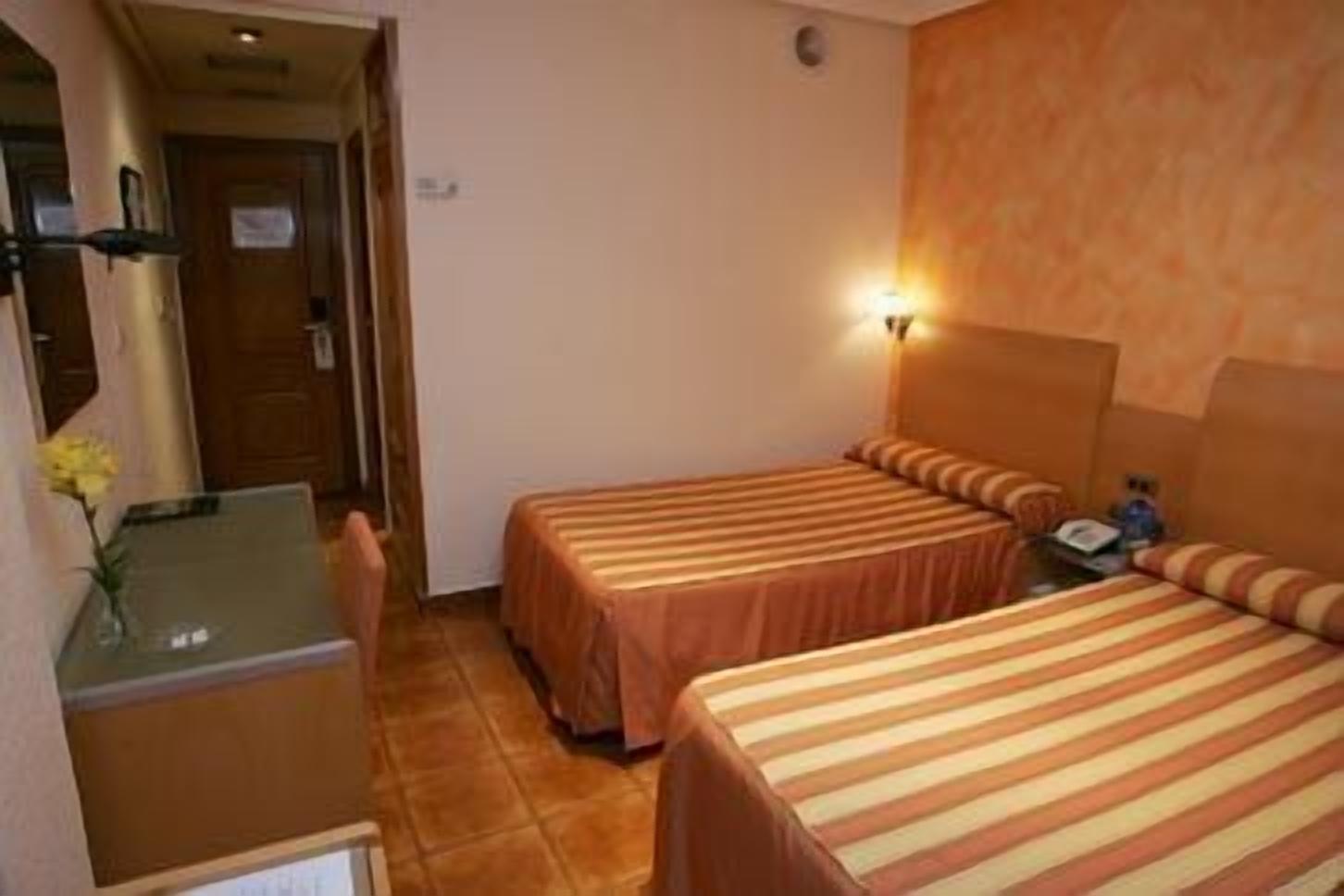 Photo - Hotel Azahar