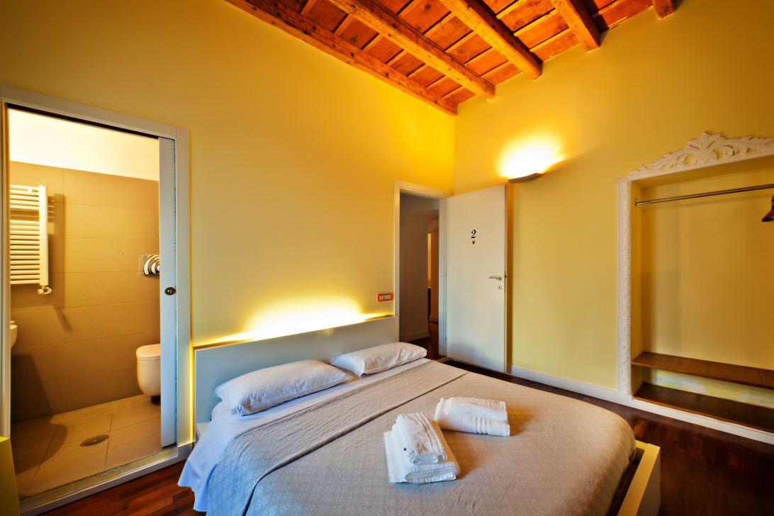 Double Room | Egyptian cotton sheets, premium bedding, pillowtop beds, desk