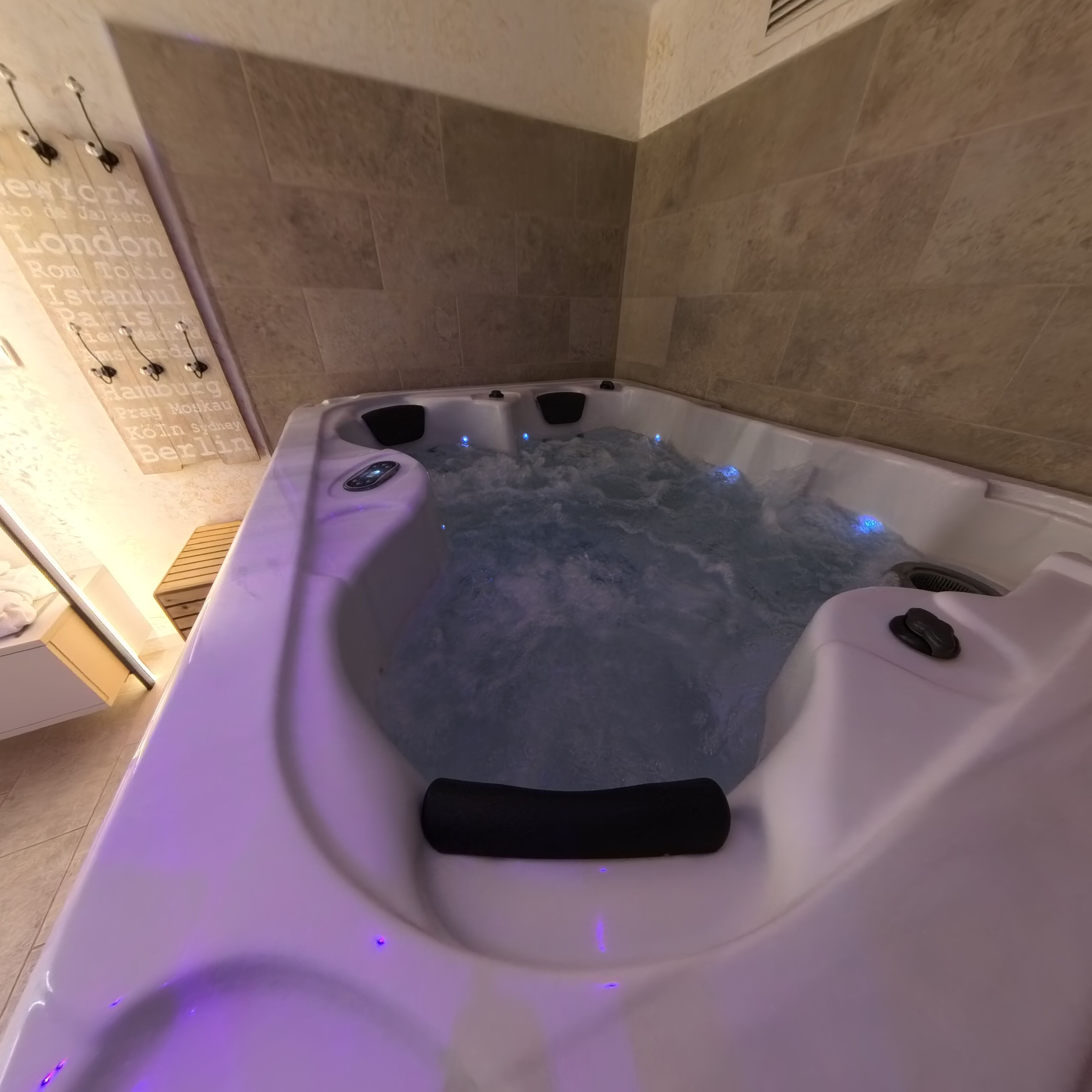 Vasca idromassaggio privata