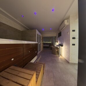 Private spa tub - Hotel Aurora (Tivoli)