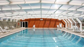 Indoor pool, outdoor pool - Vilar Rural de Cardona (Cardona)