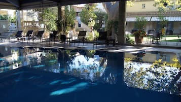 Piscine couverte