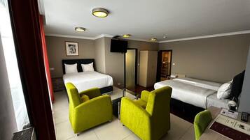 Coffres-forts dans les chambres, bureau