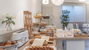 Daily buffet breakfast (EUR 12 per person)