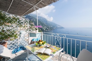 Superior Double Room, Sea View | Terrace/patio