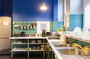 Refrigerador, microondas