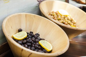 Free daily cooked-to-order breakfast  - Atlantis Hotel (Istanbul)