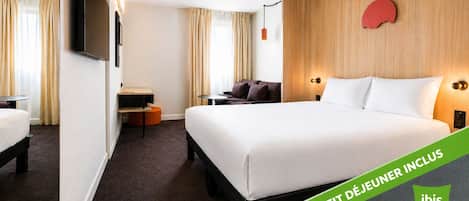 1 bedroom, premium bedding, in-room safe, desk