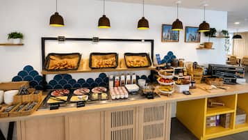 Desayuno buffet incluido todos los días