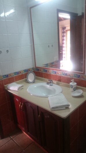 ห้องดับเบิล | ห้องน้ำ