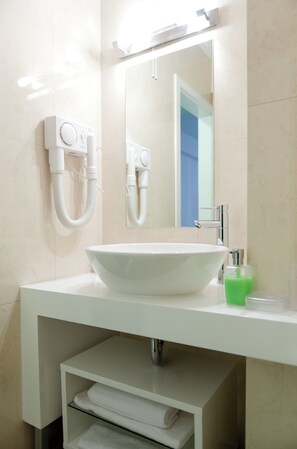 Bathroom sink - Leonardo (Skopje)