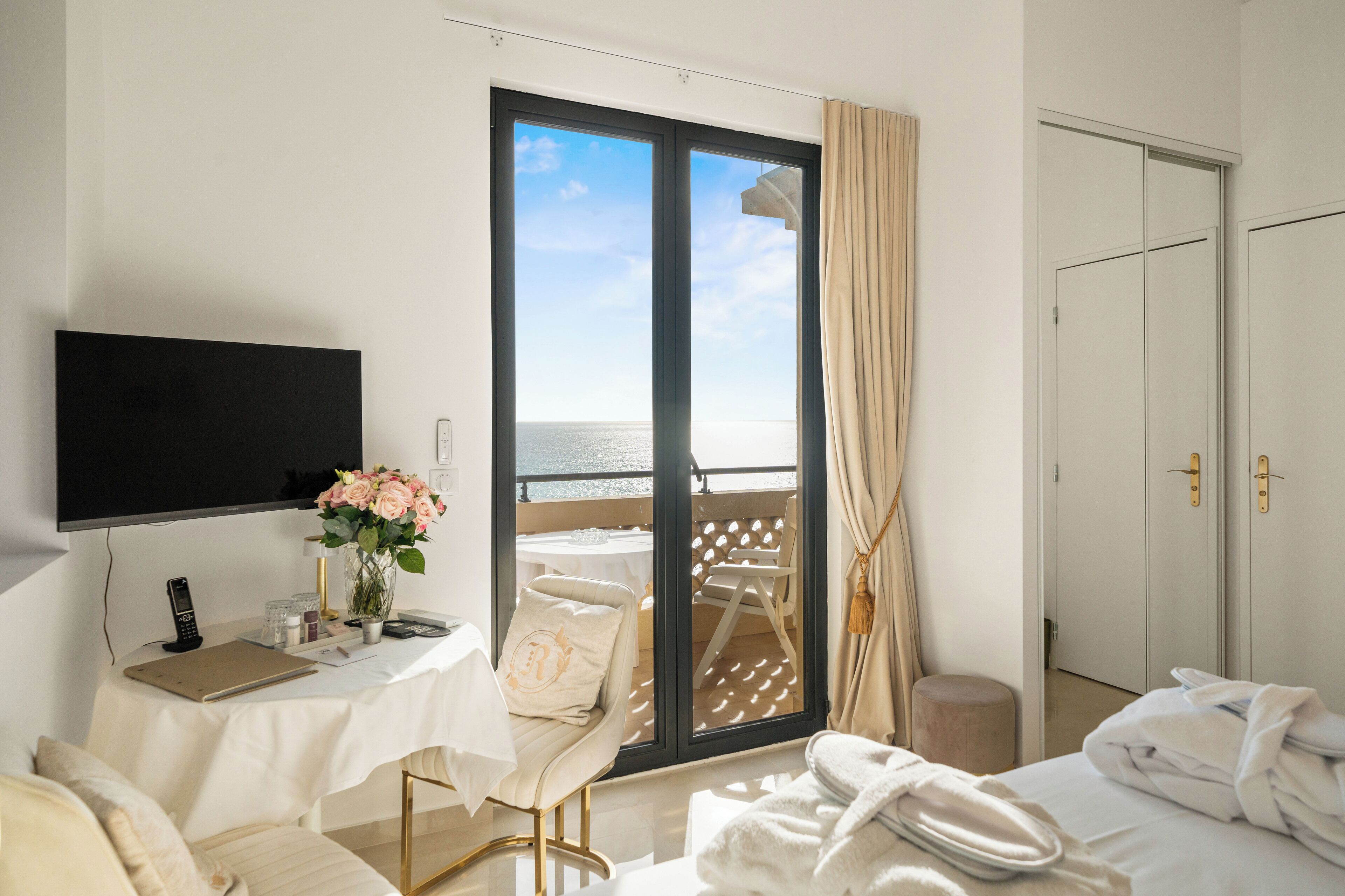 Foto - Hôtel Le Roquebrune