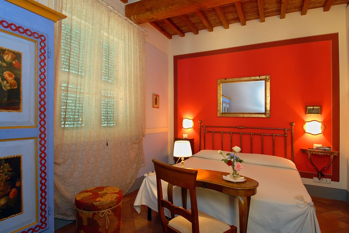 2 bedrooms, premium bedding, down duvets, pillow-top beds