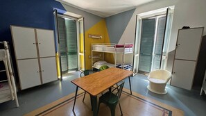 Shared Dormitory, Mixed Dorm, Shared Bathroom (10 beds) - La Controra Hostel (Naples)