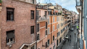 View from property - Frattina 122 Guest House (Rome)