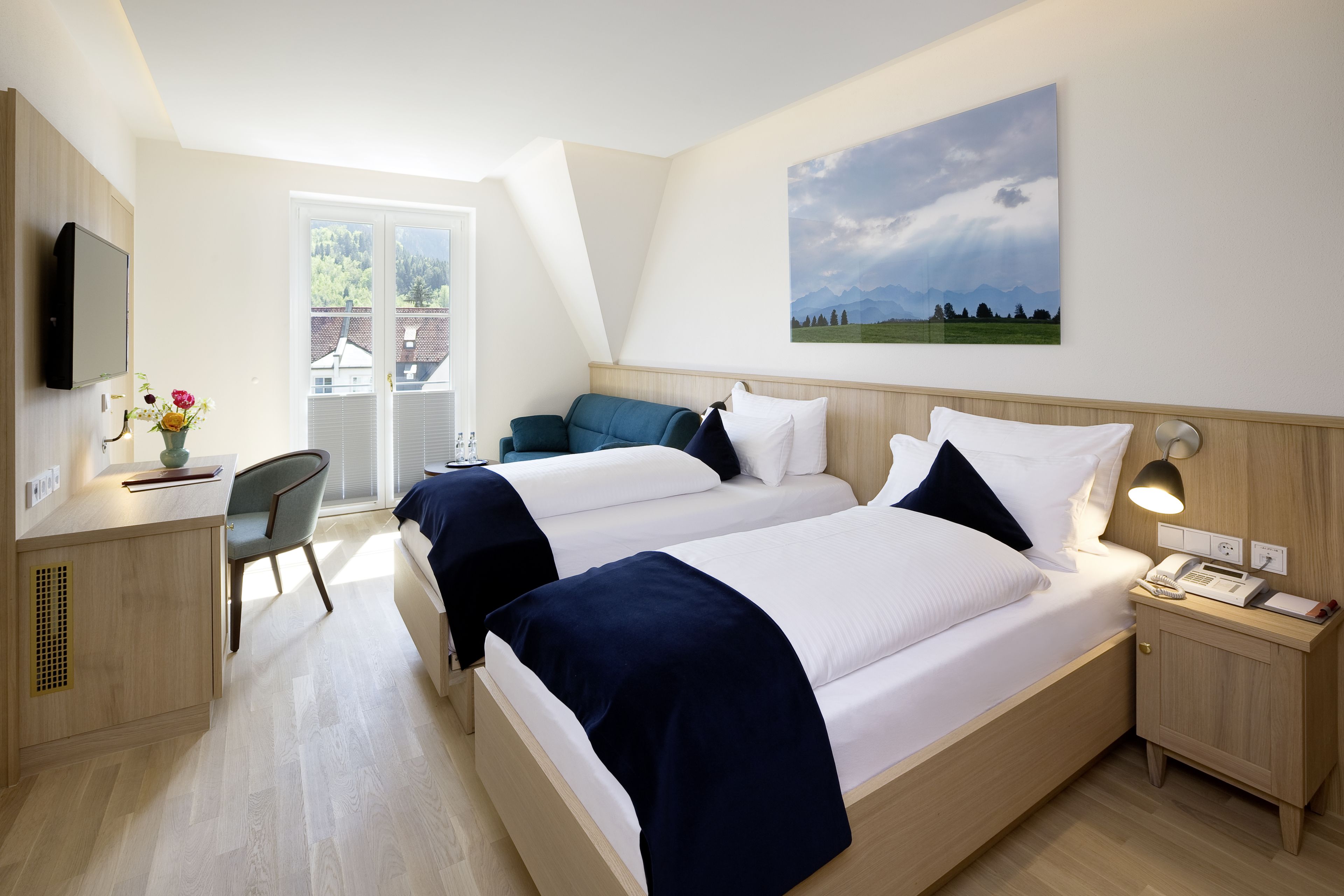 superior double room | premium bedding, in-room safe, individually decorated, soundproofing