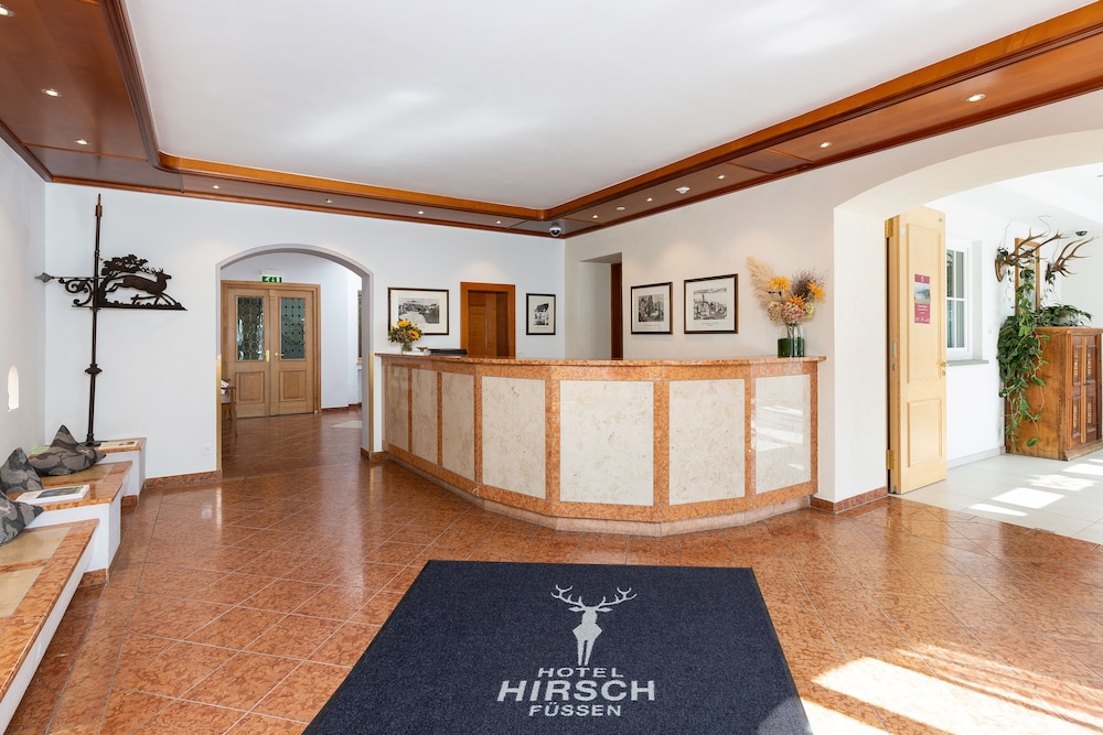 Hotel Hirsch by null
