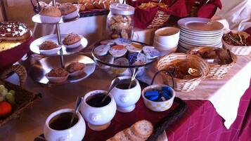 Tägliches inbegriffenes Frühstücksbuffet
