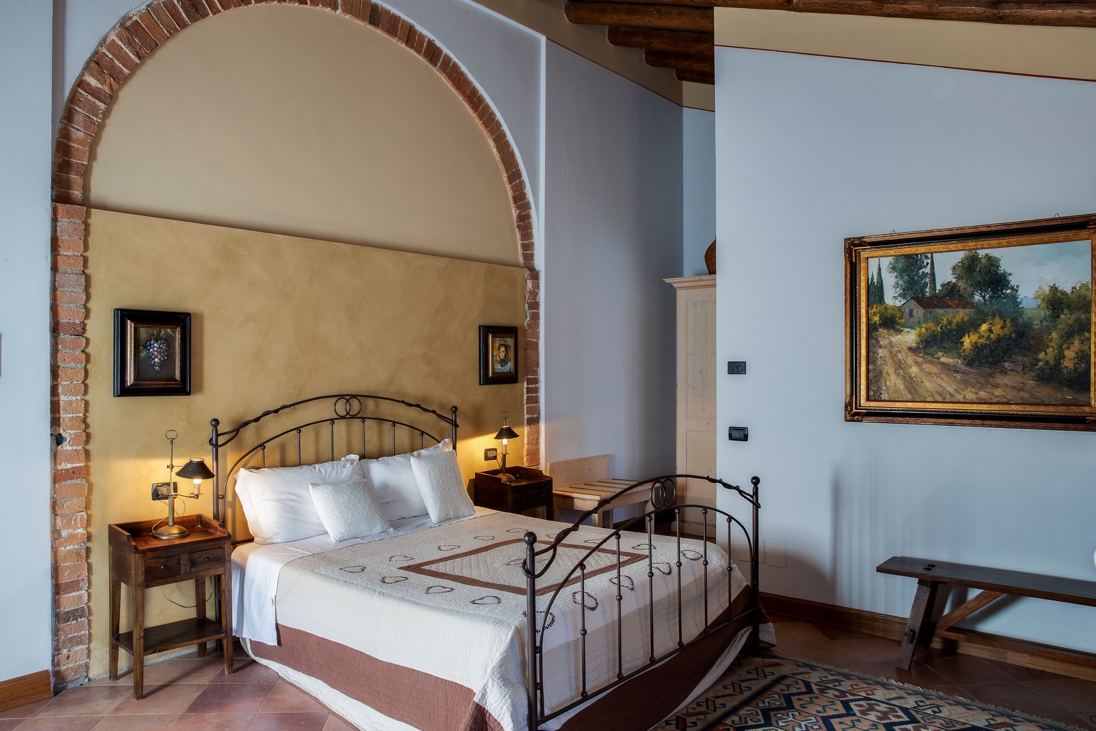 Deluxe-Zimmer | Minibar, Zimmersafe, individuell dekoriert, kostenloses WLAN