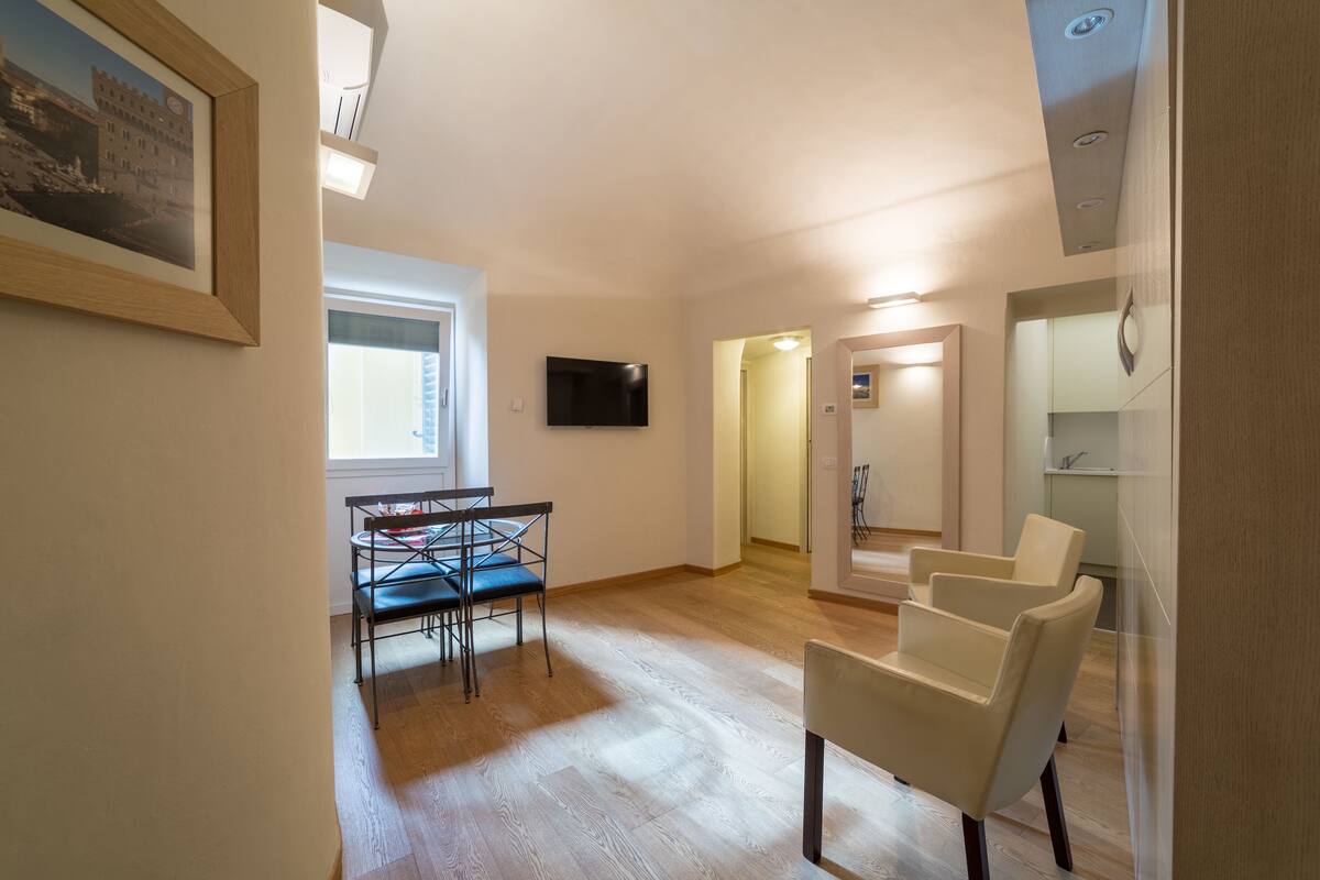 Suite Classique, 1 chambre | Coin séjour