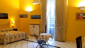 Room - Terra Mia (Naples)