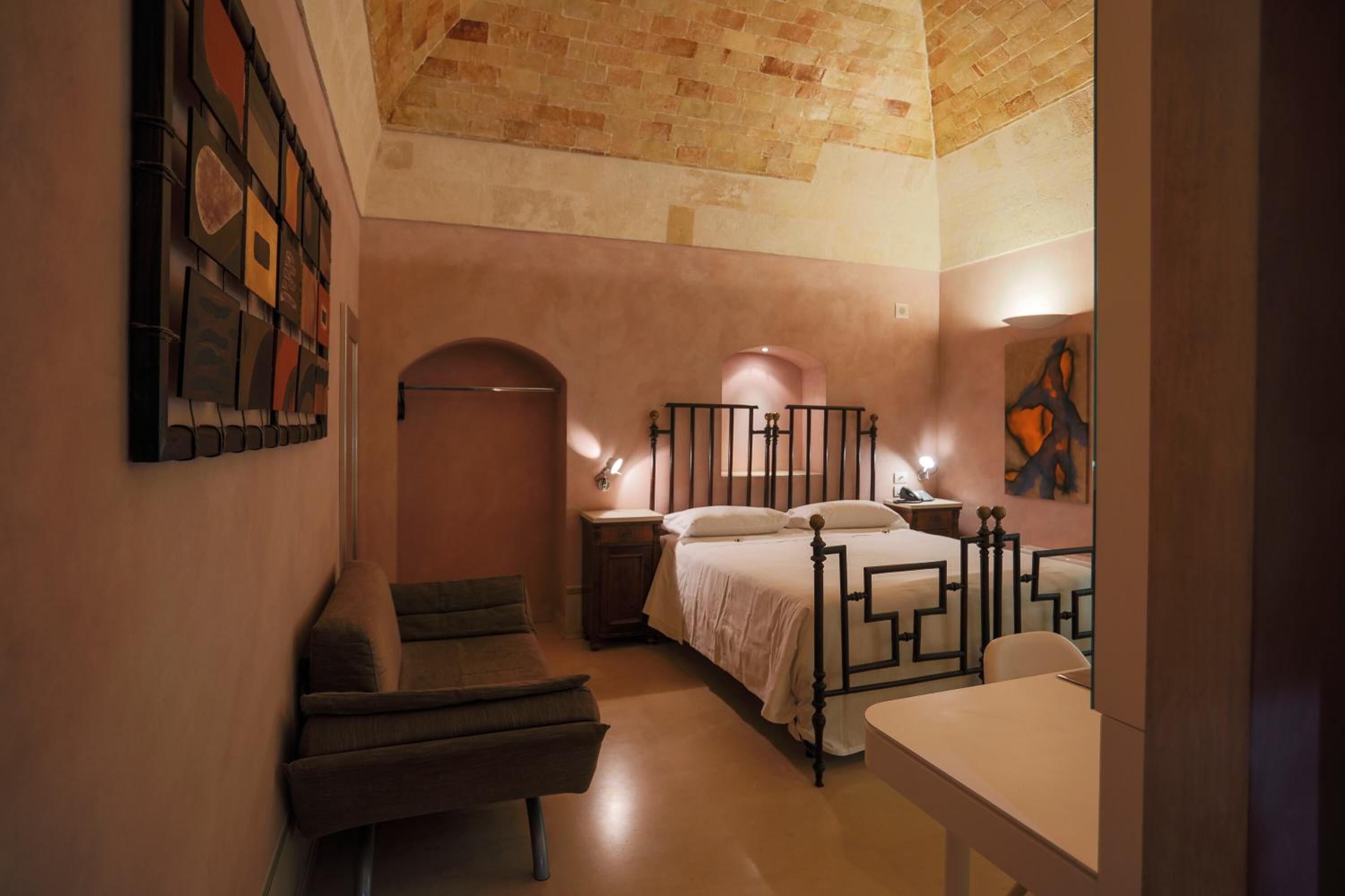 frette italian sheets, premium bedding, down duvets, minibar