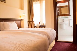 Room - Stone Bridge Hotel (Skopje)