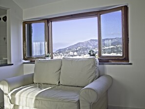 Apartemen, 2 kamar tidur (Dependance) | Area keluarga | TV layar datar