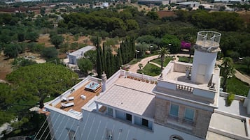 Deluxe Double or Twin Room | Terrace/patio