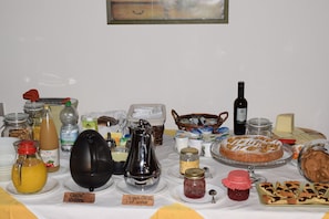 Petit déjeuner buffet compris tous les jours