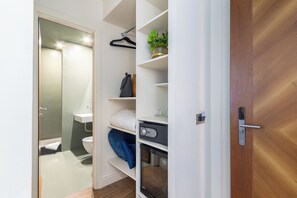 Minibar, Zimmersafe, schallisolierte Zimmer, kostenloses WLAN