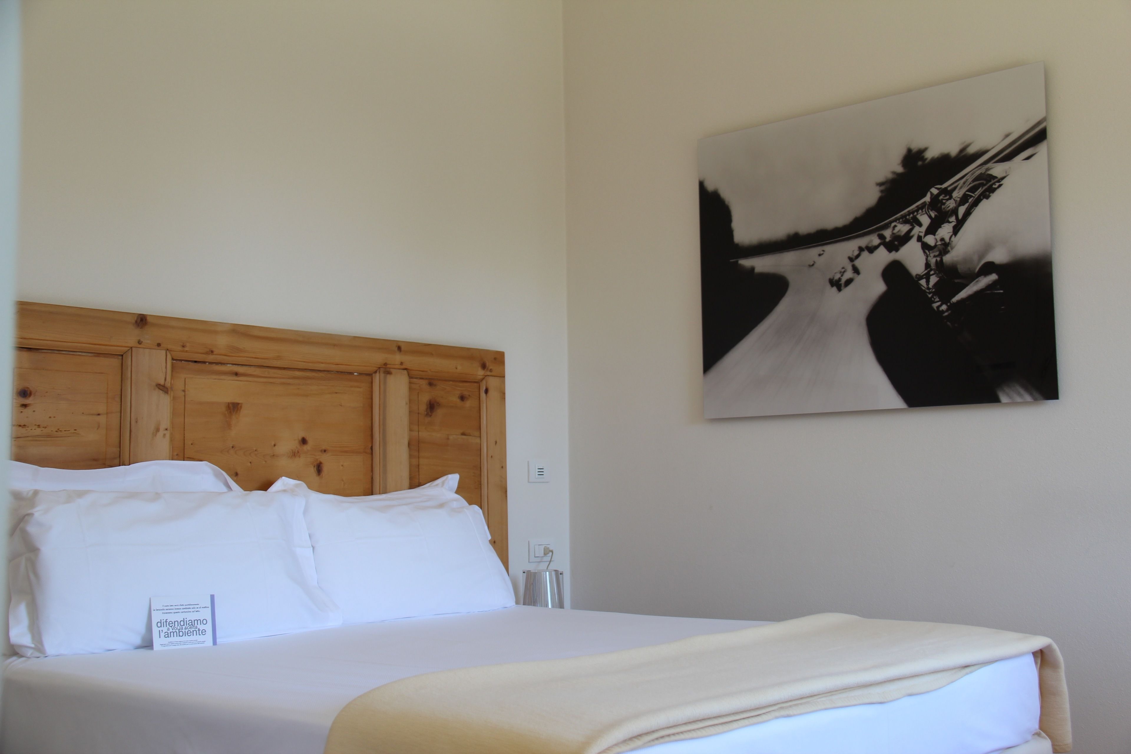 standard double room | premium bedding, down duvets, minibar, in-room safe