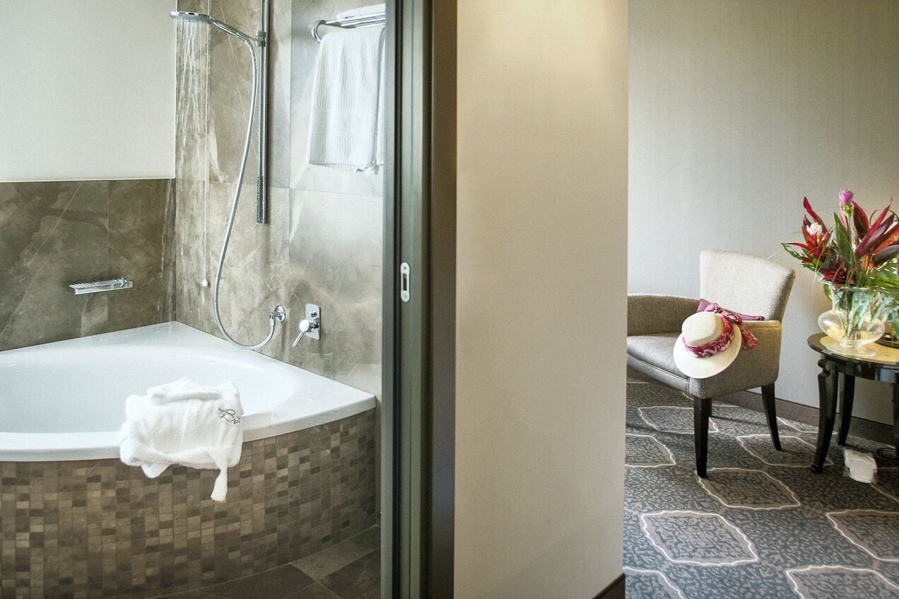 superior double room, balcony | 1 bedroom, minibar, in-room safe, soundproofing