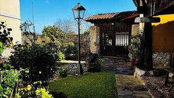 Entrada al alojamiento