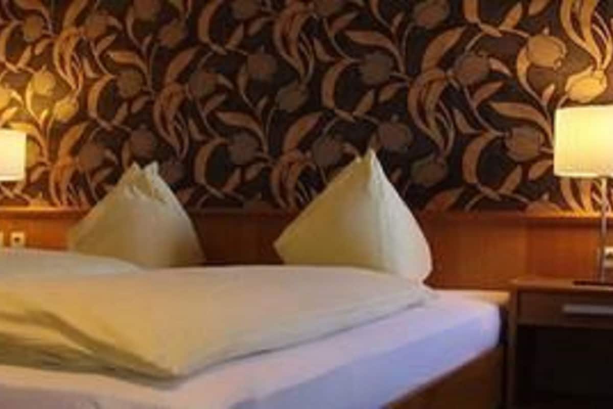 In-room safe, soundproofing, cribs (free), WiFi (free)