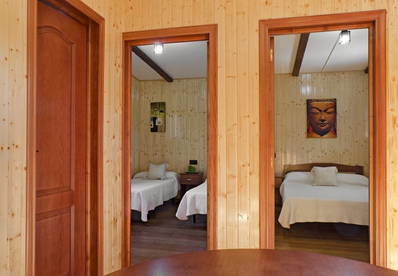 1 dormitorio y ropa de cama
