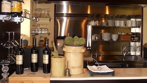 Unclassified image, 5 of 33, button - Tenuta Aguglia (Noto)