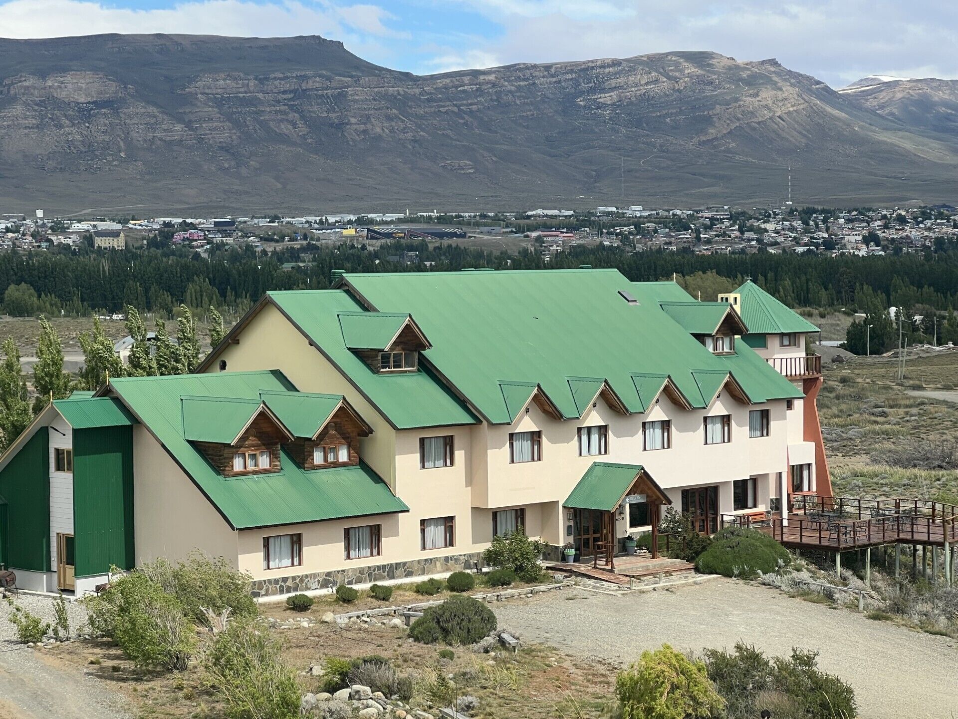 숙박 시설 정면